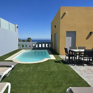 https://ocean-pearl-horizon.in-canary-islands.com
